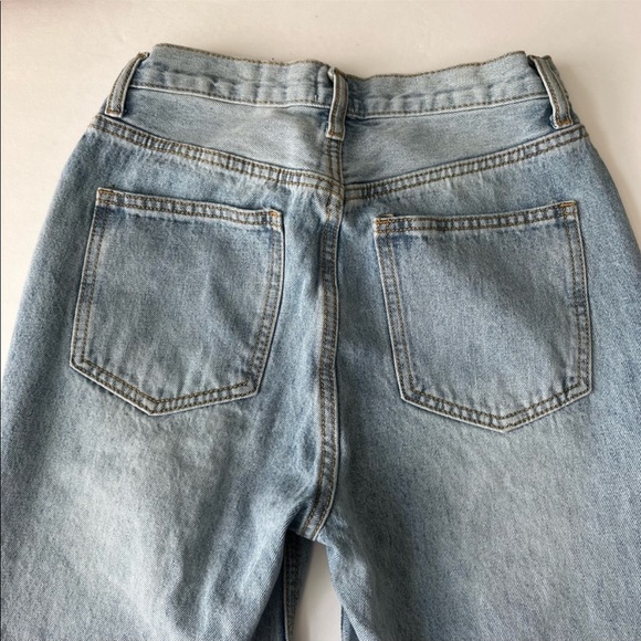 Princess Polly asymmetrical jeans - Picture 7 of 7